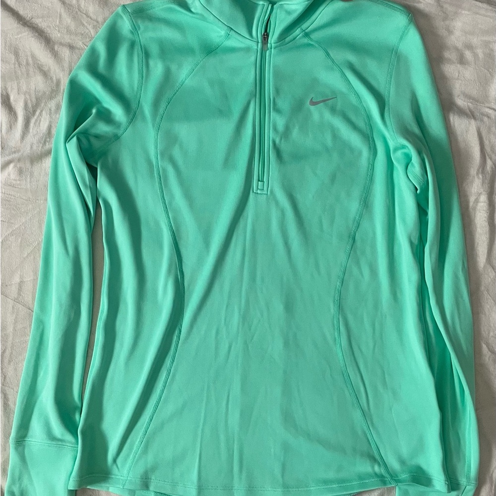 NWT Women’s Nike Mint Green Fitted Half Zip Sweatshirt